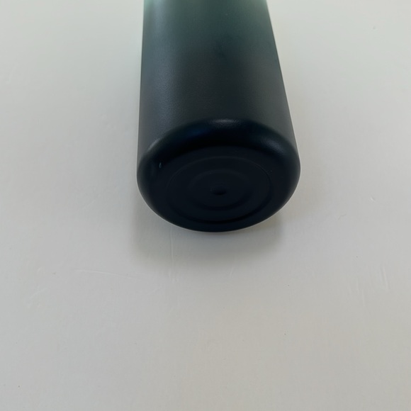 Brand new lululemon back to life sport bottle 32oz - Picture 3 of 6